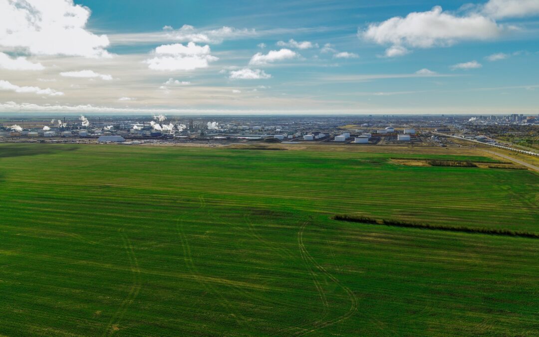 Federated Co-op Ltd. and AGT Foods hold open house for hydrogenated renewable diesel refinery and canola crush plant