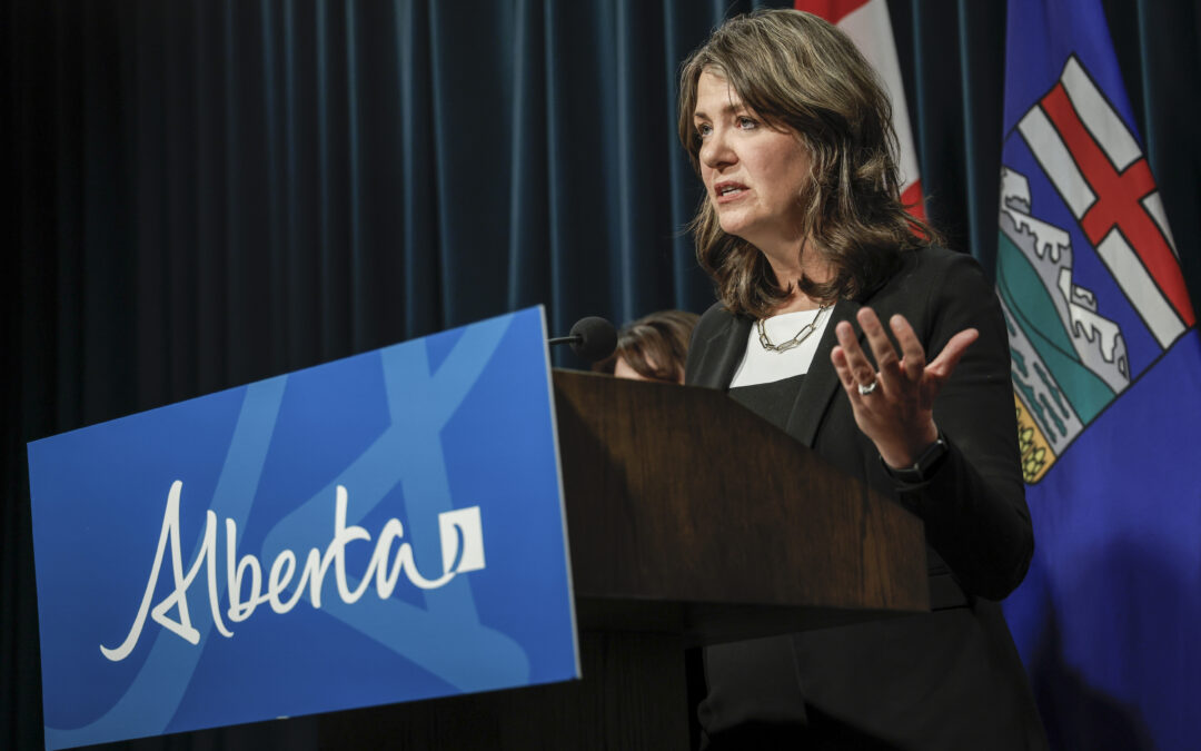 Premier Smith not sold on killing of consumer carbon tax, wants industrial levy plan