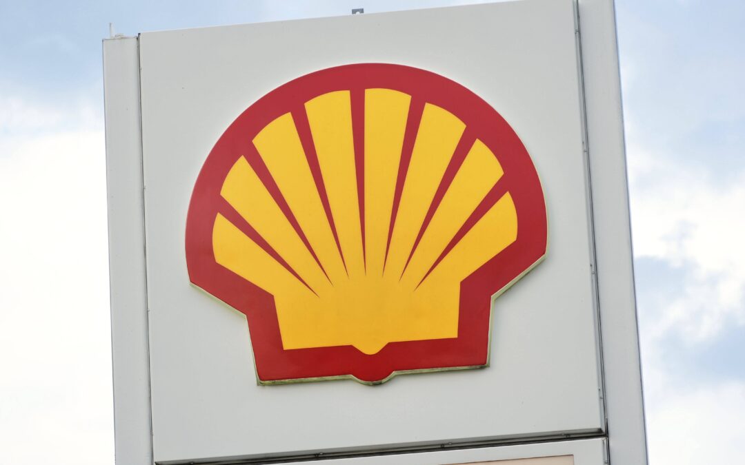 Shell denies reports that the energy giant is in talks to take over BP